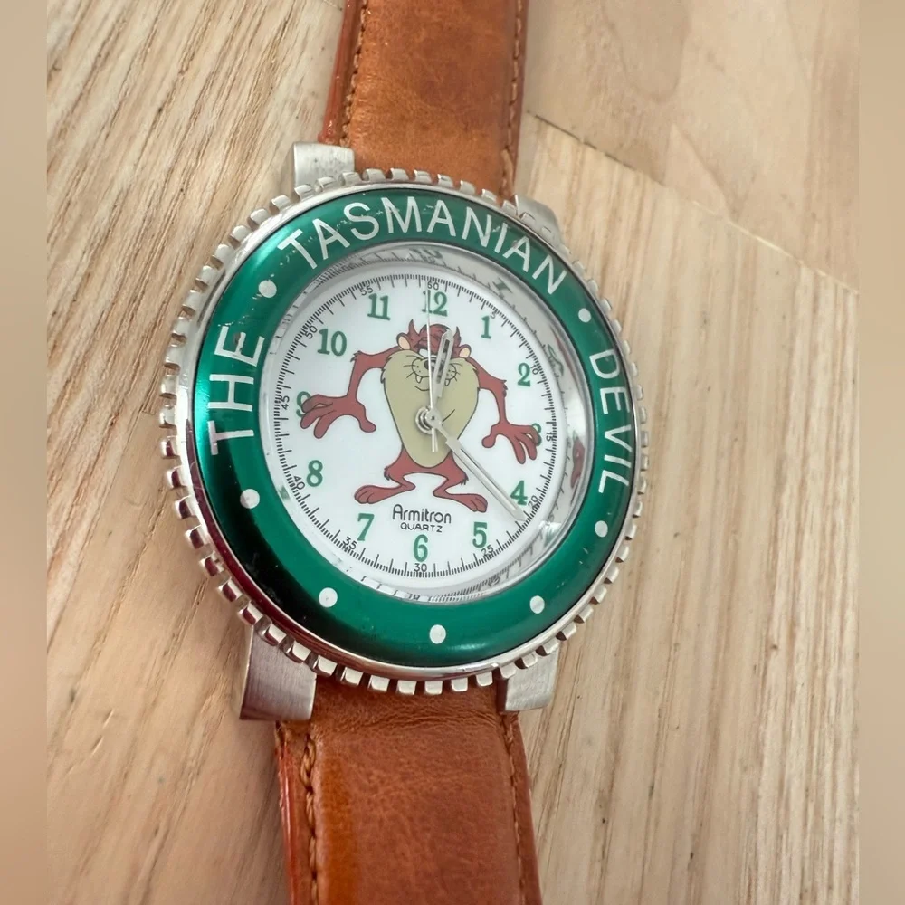 Vintage Armitron Warner bros looney tunes Taz Tasmanian devil watch NEW BATTERY